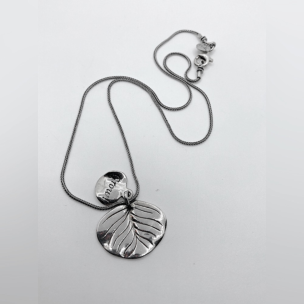 Silpada Sterling Ginkgo Leaf Leaves Grow Necklace N2073 / 17” + 1” Pendant